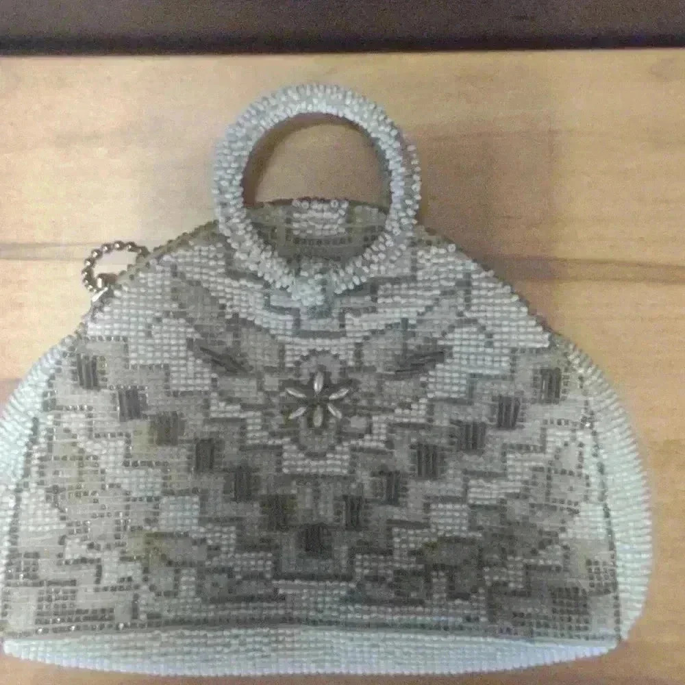 Small beaded clutch ivory and copper color